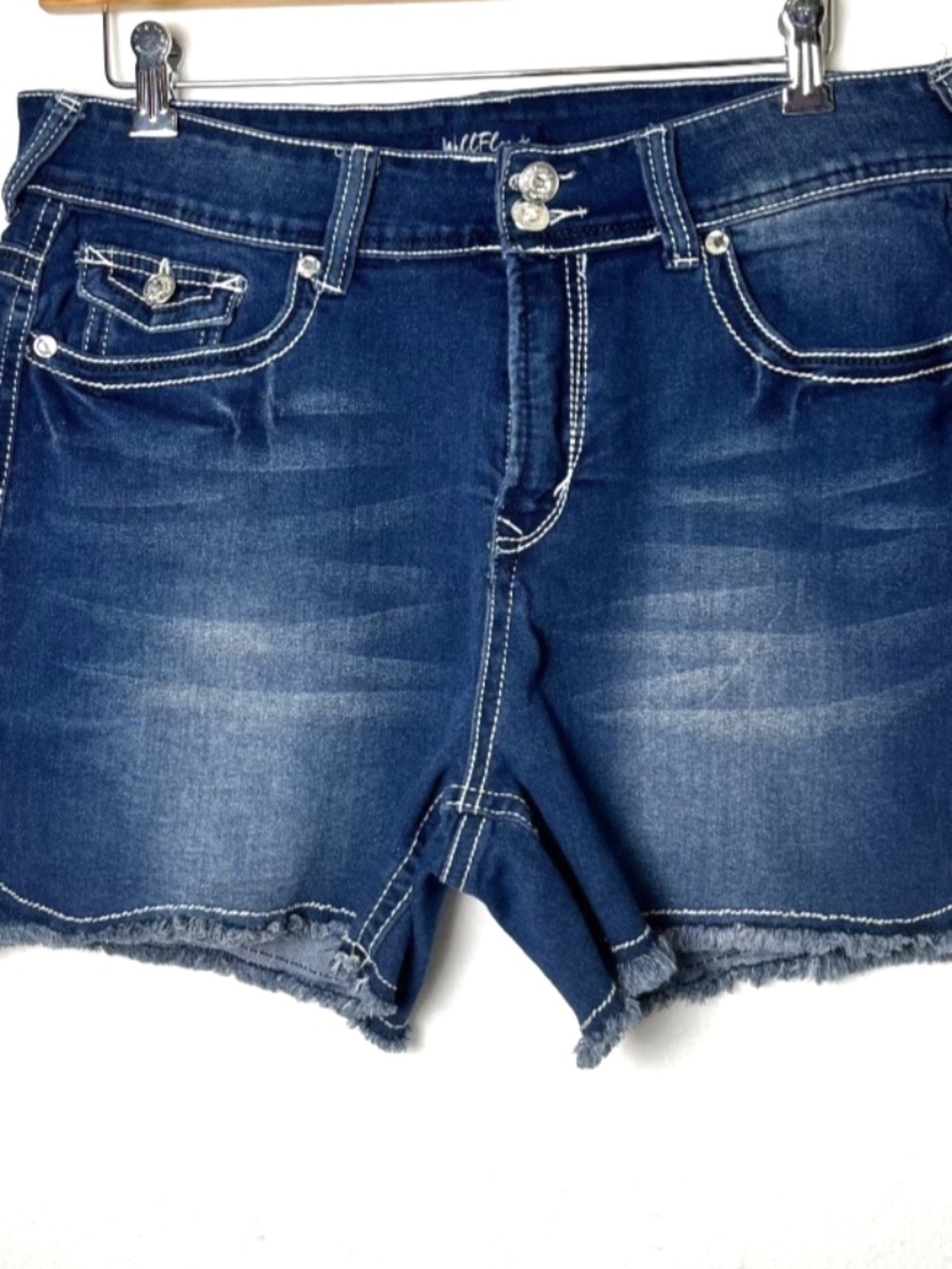 Wallflower Blue Jean Denim Shorts Size 16 Patriotic Sequin Flag Raw Hem